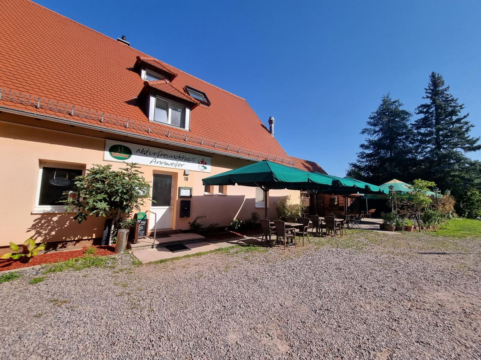Naturfreundehaus Annweiler am Trifels Extérieur photo